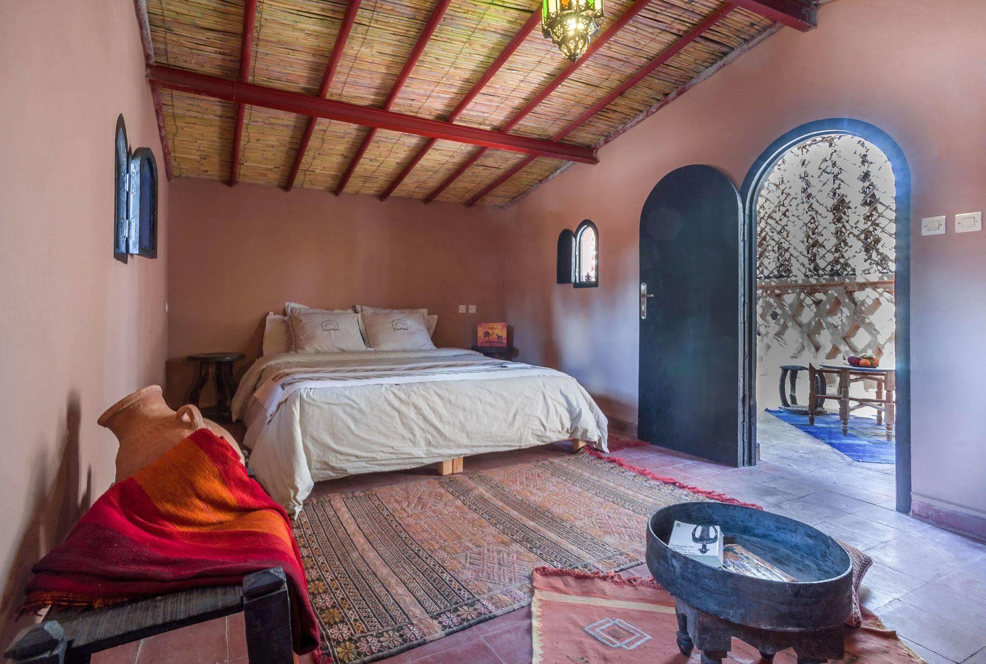 Chez Le Pacha Hotel M'Hamid Bagian luar foto